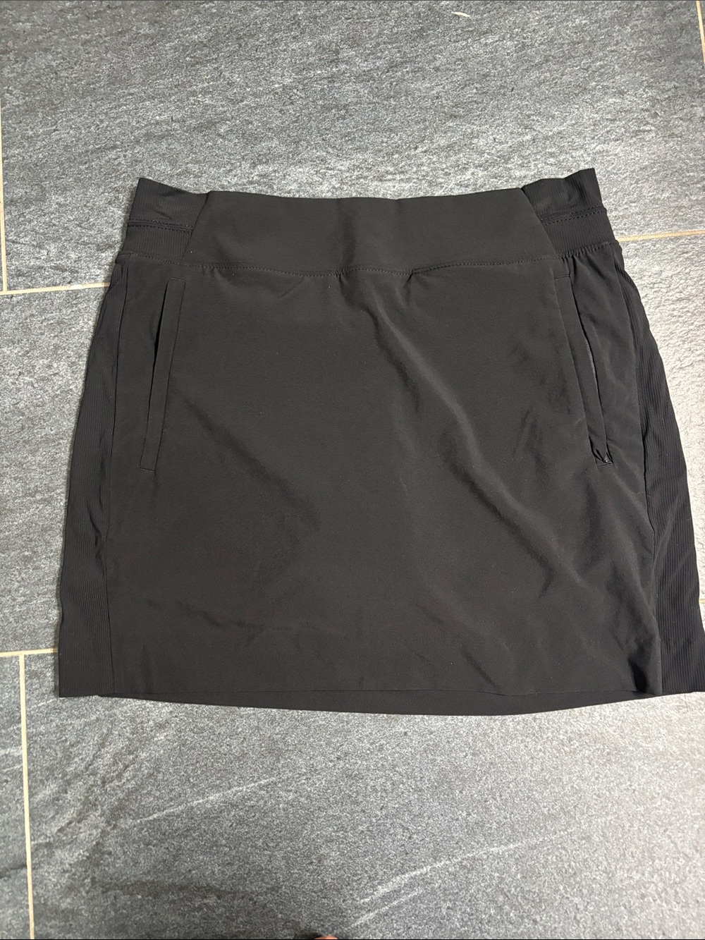 Athleta Black Active Mini SKORT with Pockets